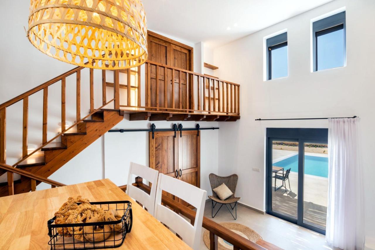 Cato Agro 4, Seafront Villa With Private Pool Afiartis Eksteriør bilde