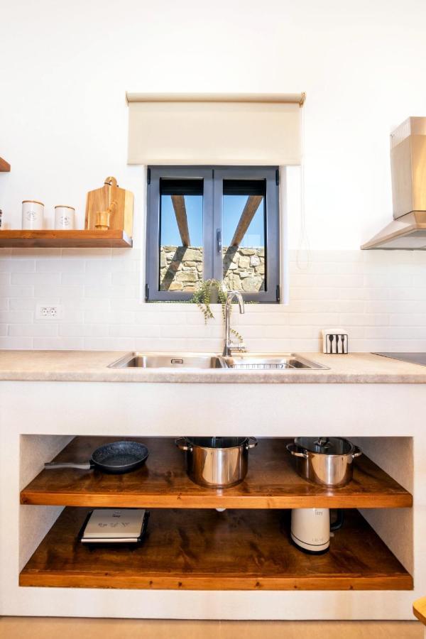 Cato Agro 4, Seafront Villa With Private Pool Afiartis Eksteriør bilde
